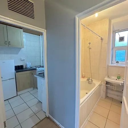 1 Bedroom Flat In Whitechapel, London Exterior photo