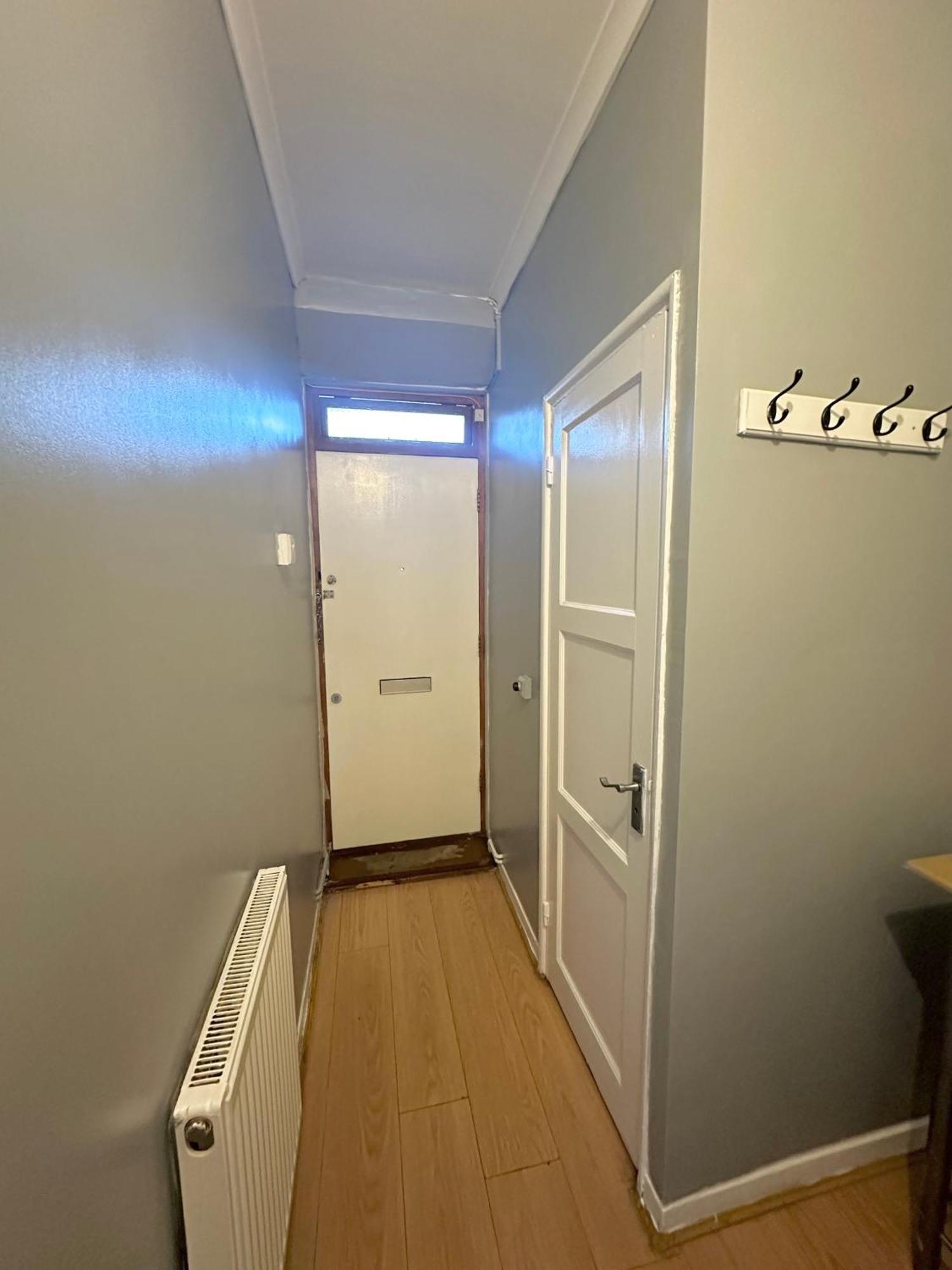1 Bedroom Flat In Whitechapel, * Londra