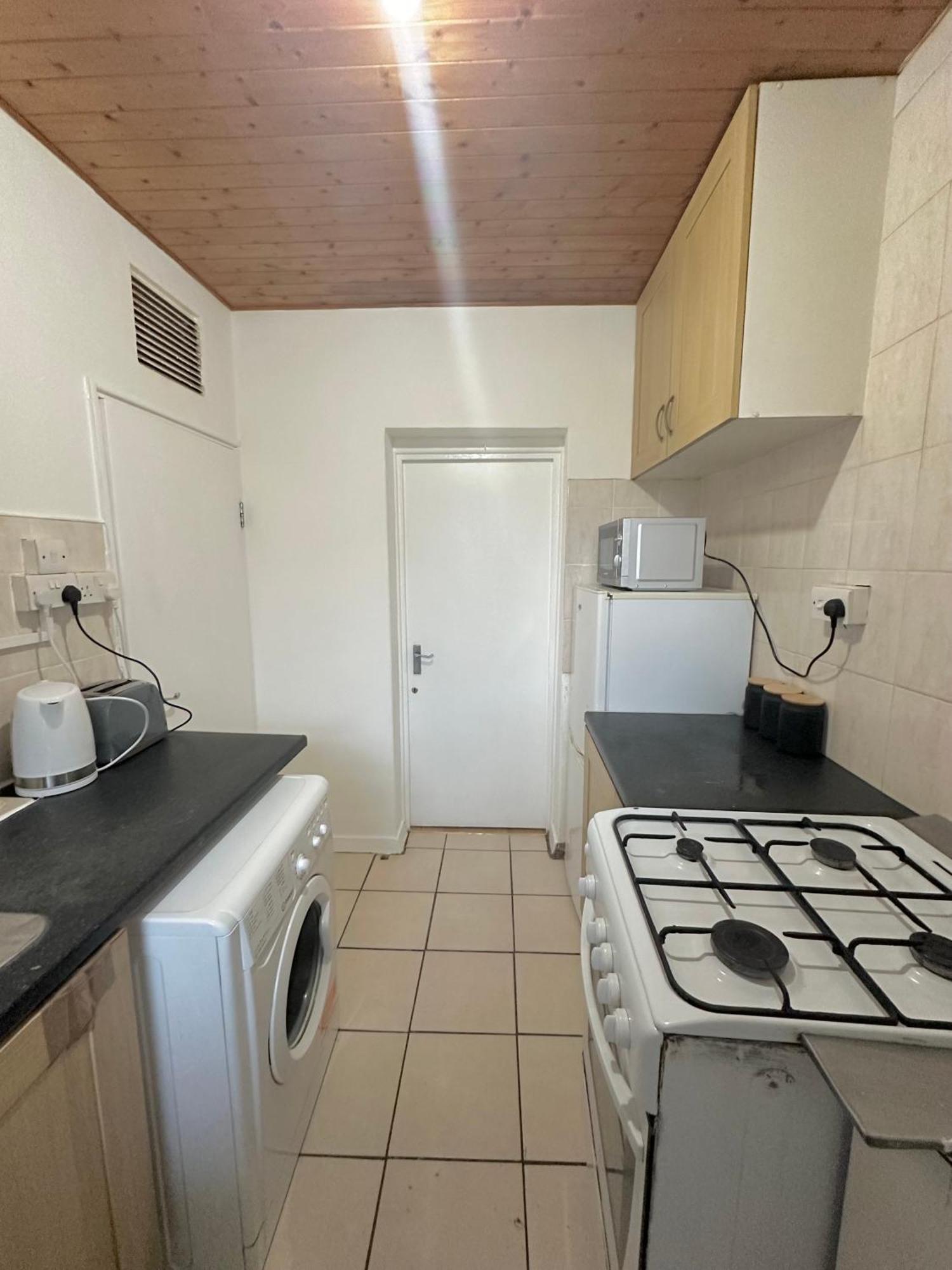1 Bedroom Flat In Whitechapel, Appartamento