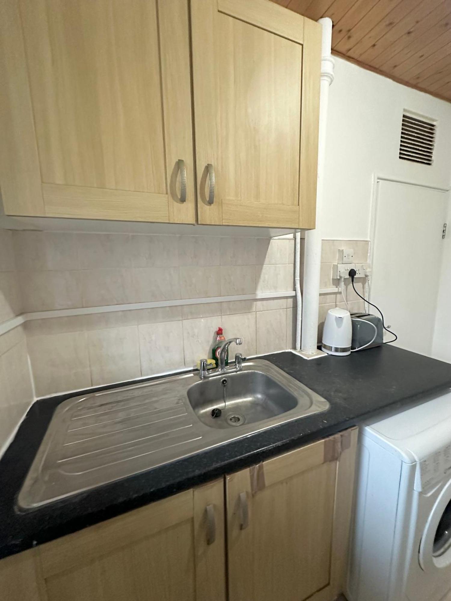 1 Bedroom Flat In Whitechapel, Appartamento
