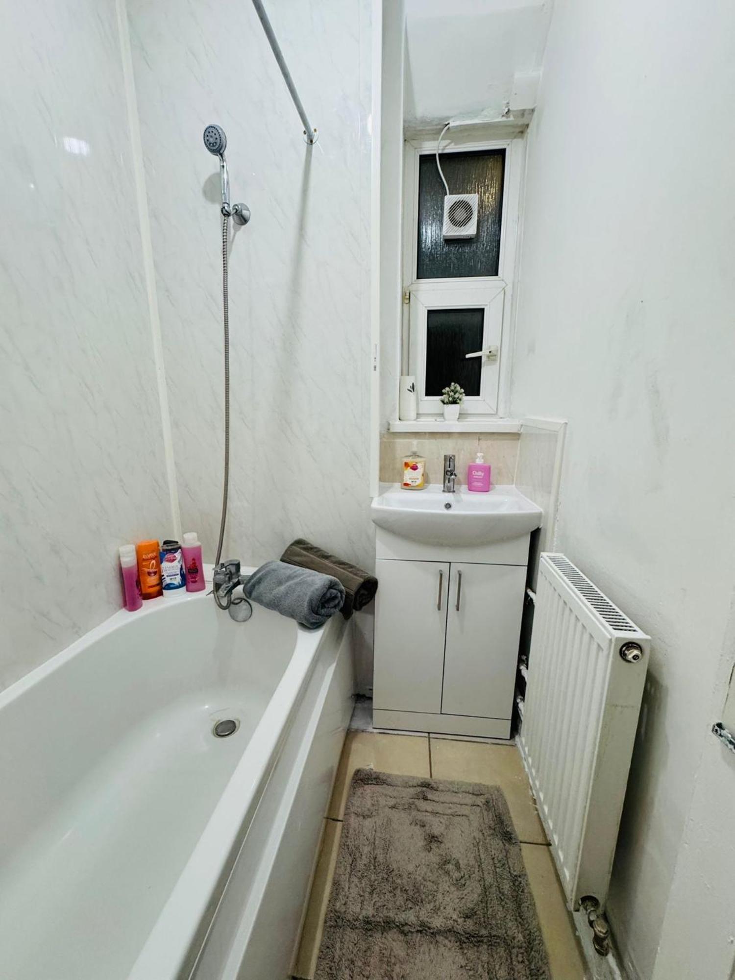 1 Bedroom Flat In Whitechapel, Appartamento *
